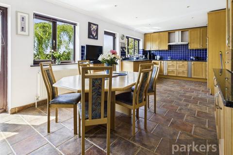 68 Crawley Road, Witney, OX28 1HU