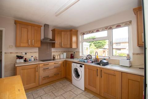 3 bedroom bungalow for sale, Eagleswell Road, Boverton, Llantwit Major, CF61