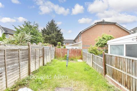 2 Wisteria Close, Ilford, IG1 2BH