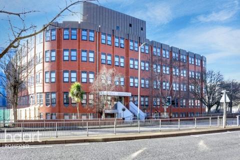 2 bedroom apartment for sale, Verve Apartments, Romford, RM1 3FB