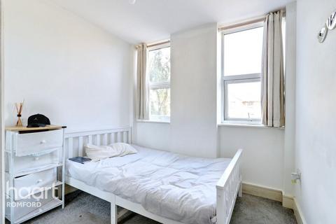 2 bedroom apartment for sale, Verve Apartments, Romford, RM1 3FB