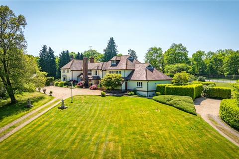 6 bedroom detached house for sale, Picketts Hill, Headley, Hampshire, GU35