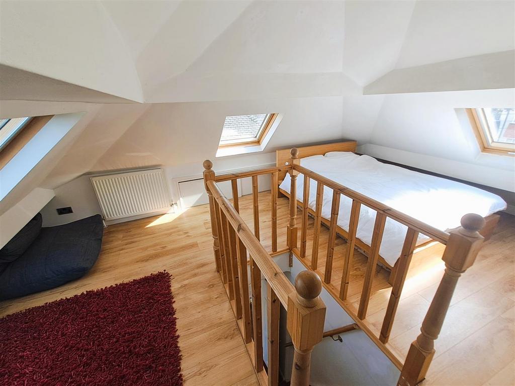 Usable Loft Space