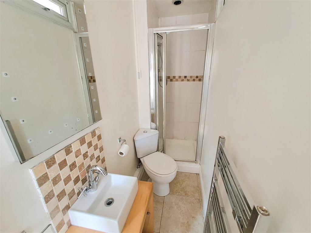 Ground Floor Shower