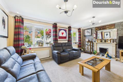 5 bedroom detached house for sale, Darwin Close, Market Drayton TF9