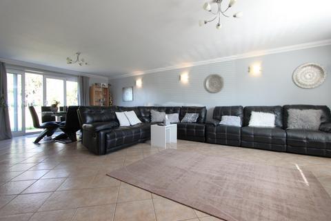 undefined, Canute Road, Deal, CT14