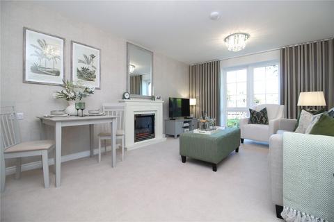 1 bedroom apartment for sale, Clinton Lodge, Queen Elizabeth Avenue, Lymington, Hampshire, SO41