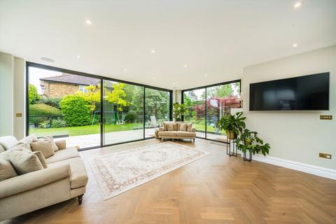 54a Mostyn Road, London, SW19 3LN
