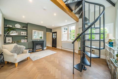 54a Mostyn Road, London, SW19 3LN