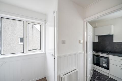 37 Bruce Crescent, Plean, Stirling, FK7 8DJ