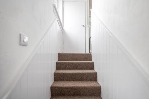 37 Bruce Crescent, Plean, Stirling, FK7 8DJ