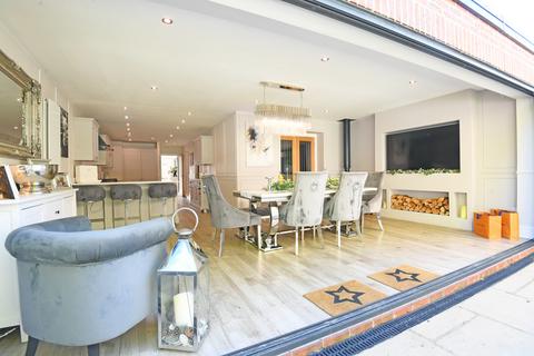 8 Garten Close, Knaresborough, HG5 0TR