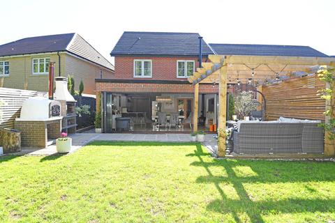 8 Garten Close, Knaresborough, HG5 0TR