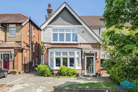 Green Dragon Lane, London, N21