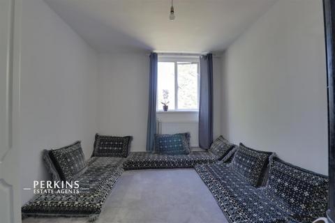 undefined, Hanwell, W7