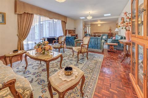 4 bedroom house for sale, View Road, Highgate, London, N6