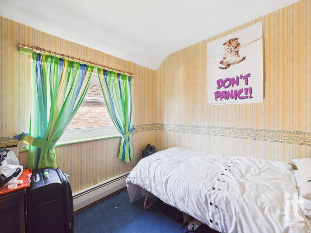 Photograph 18