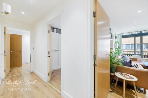 2 bedroom apartment for sale, Moore House, Cassilis Road, London, E14