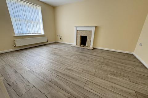 4 bedroom detached house to rent, Brooker Close, Leicester LE67