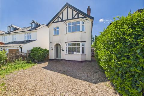 5 bedroom detached house for sale, Blaby Road, Leicester LE19