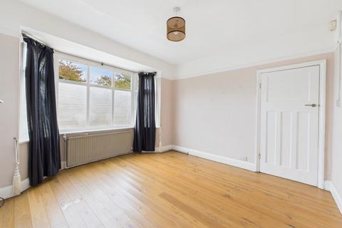 5 bedroom detached house for sale, Blaby Road, Leicester LE19