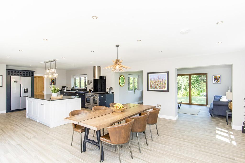 Kitchen/Diner/Living