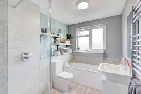 4 bedroom semi-detached house for sale, Pine Close, Corsham SN13
