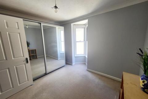 1 bedroom apartment to rent, St. Margarets Street, Rochester