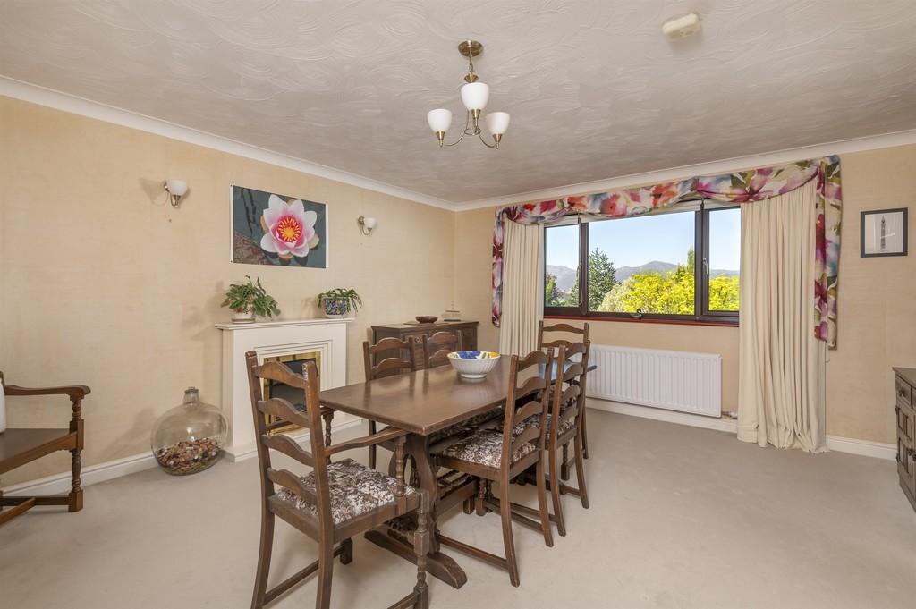 Living / Dining Room