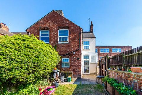 46 Irchester Road, Rushden, NN10 9XE