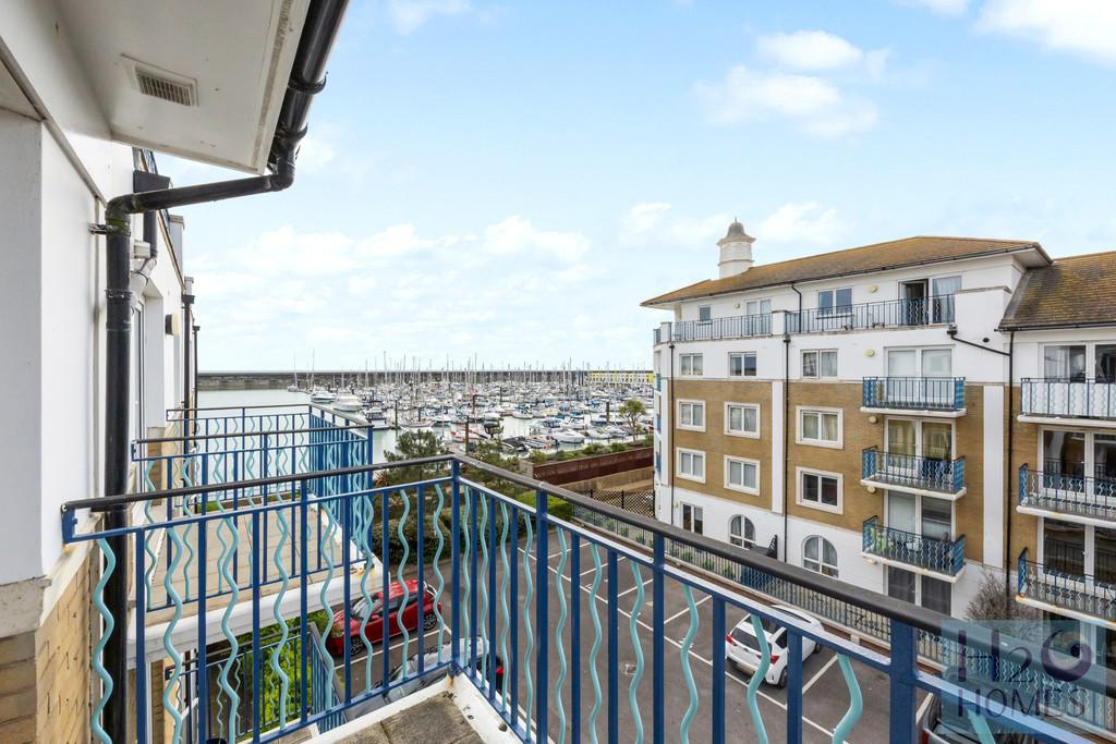 Collingwood Court, 13-013