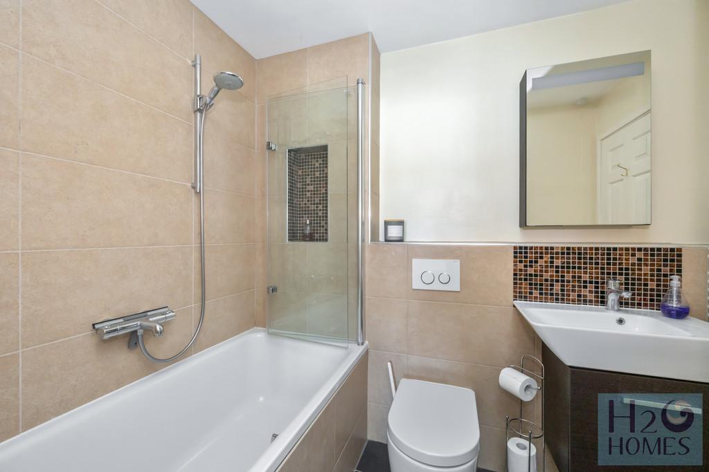 Collingwood Court, 13-012