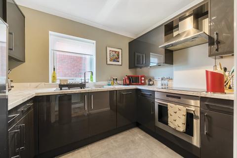 24 Forest Close, Chislehurst, BR7 5QS