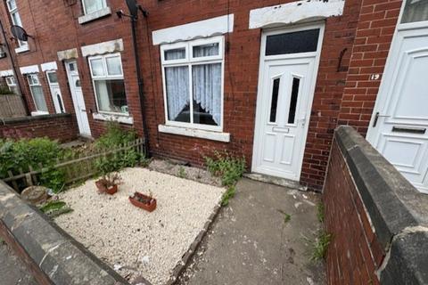 2 bedroom terraced house for sale, George Street, South Hiendley