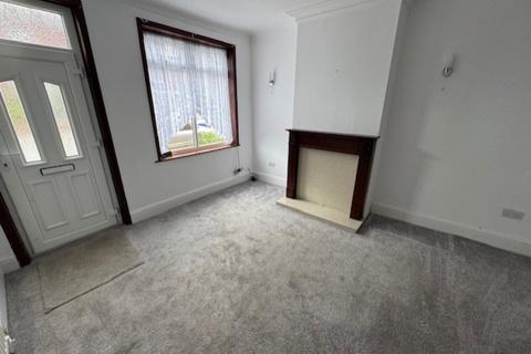 2 bedroom terraced house for sale, George Street, South Hiendley