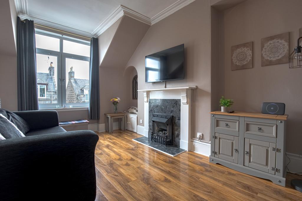 Livingroom Angle1