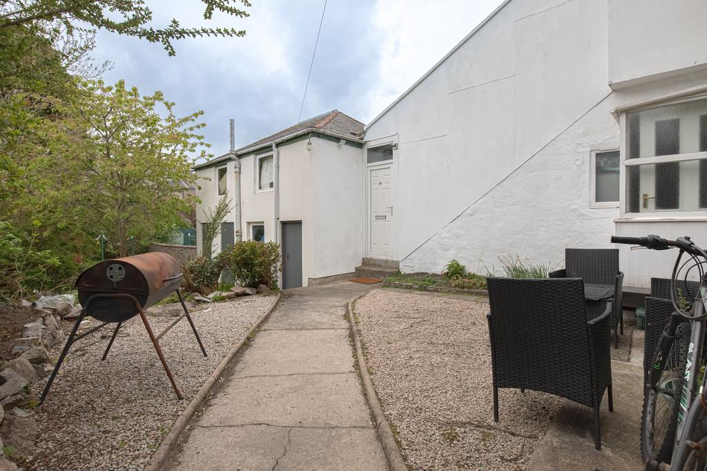 Backgarden&amp;Entry