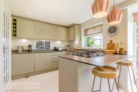 19 Alphin Close, Mossley, Ashton-under-lyne, OL5 9DX