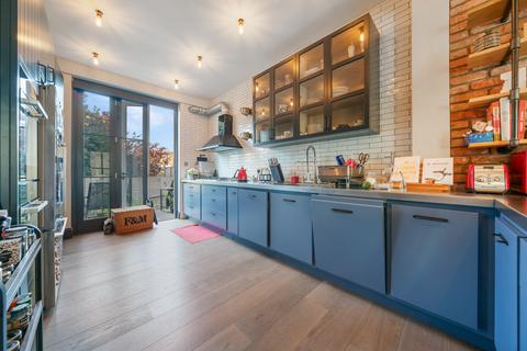 4 bedroom terraced house for sale, Nugent Terrace, St John's Wood, London NW8