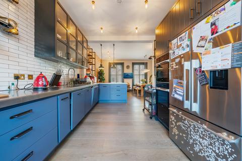 4 bedroom terraced house for sale, Nugent Terrace, St John's Wood, London NW8