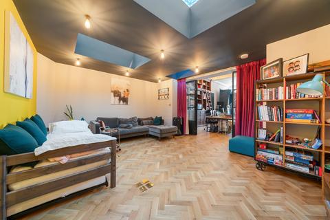 7 Nugent Terrace, London, NW8 9QB