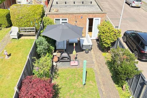 4 bedroom detached house for sale, Cemetery Hill, Hemel Hempstead HP1