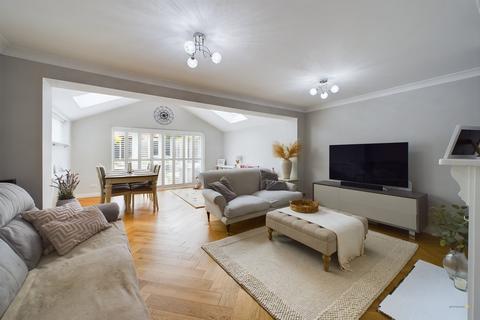 85 Arden Road, Barton Under Needwood, Burton-on-trent, DE13 8LF