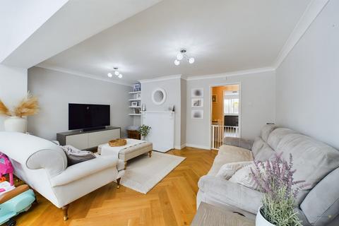 85 Arden Road, Barton Under Needwood, Burton-on-trent, DE13 8LF