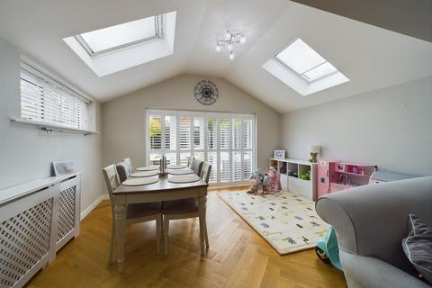 85 Arden Road, Barton Under Needwood, Burton-on-trent, DE13 8LF