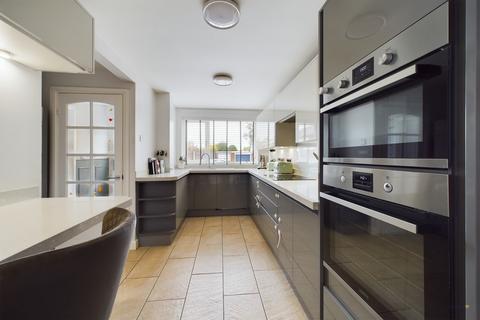 85 Arden Road, Barton Under Needwood, Burton-on-trent, DE13 8LF