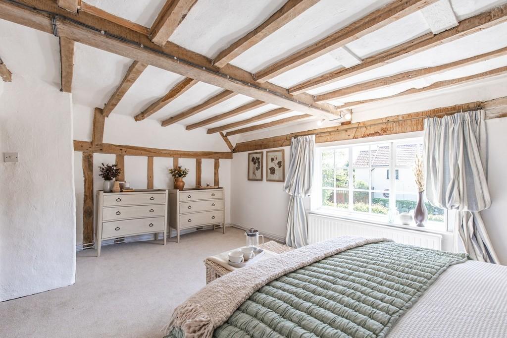 White Cottage House -9