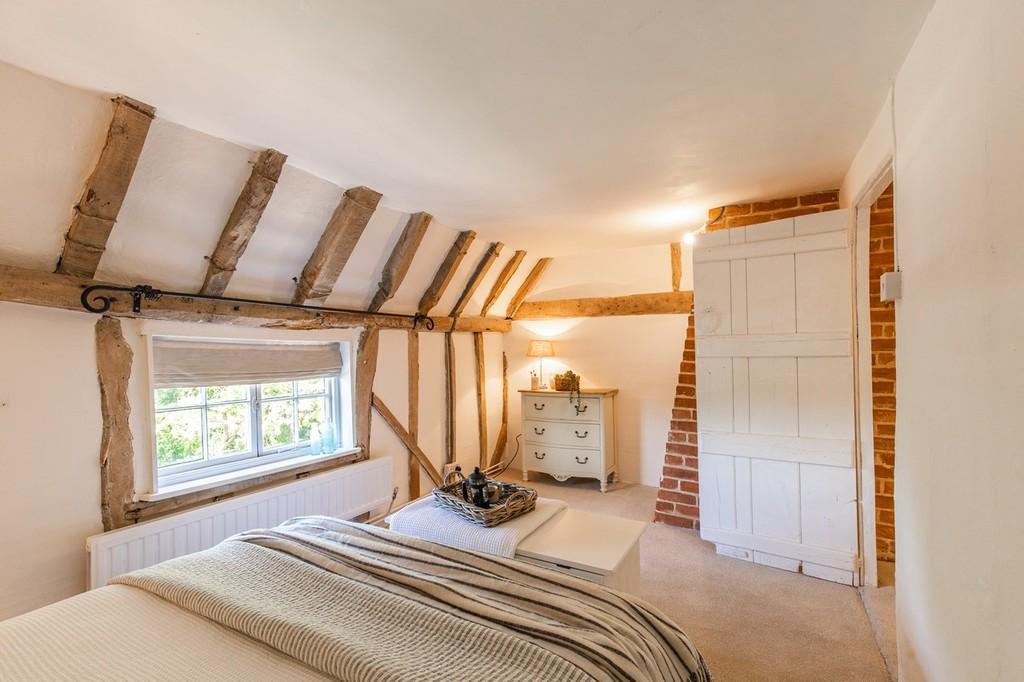 White Cottage House -23