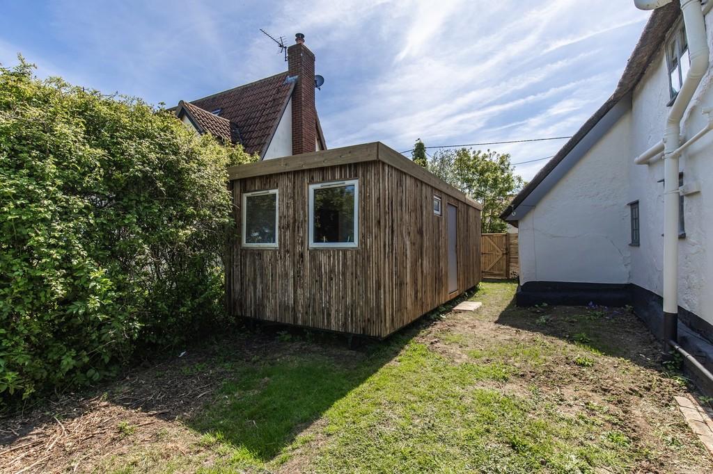 White Cottage House -86