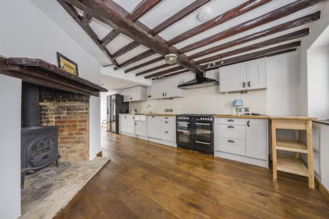 3 bedroom cottage to rent, Village Road, Uxbridge UB9